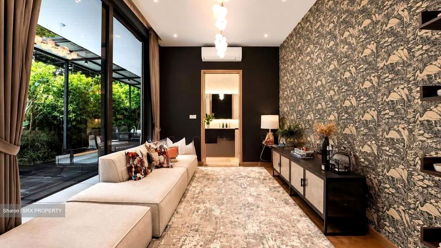 Fernhill Road (D10), Semi-Detached #630184011